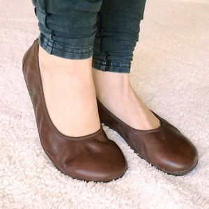 VivoBarefoot brown leather JingJing ballet flats